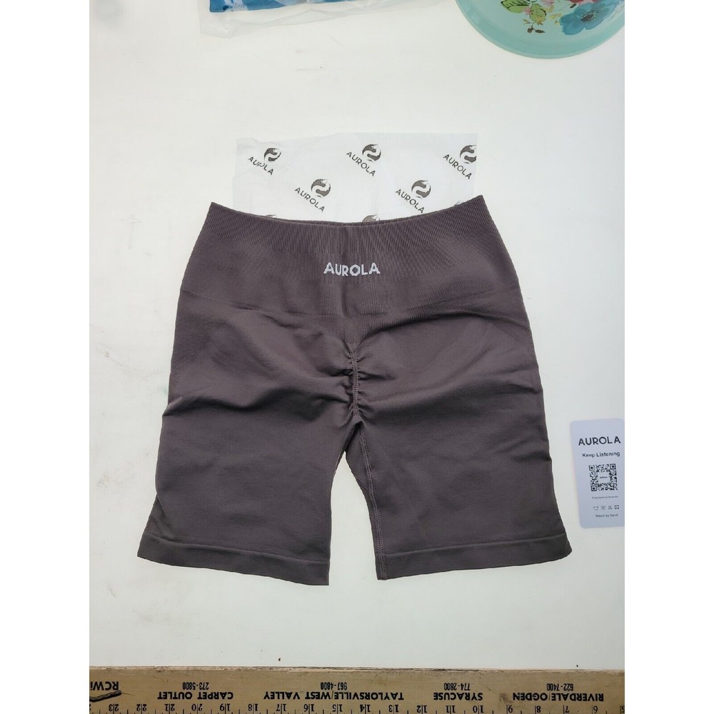 AUROLA Intensify Workout Shorts for Women Seamless Scrunch Short Size Small